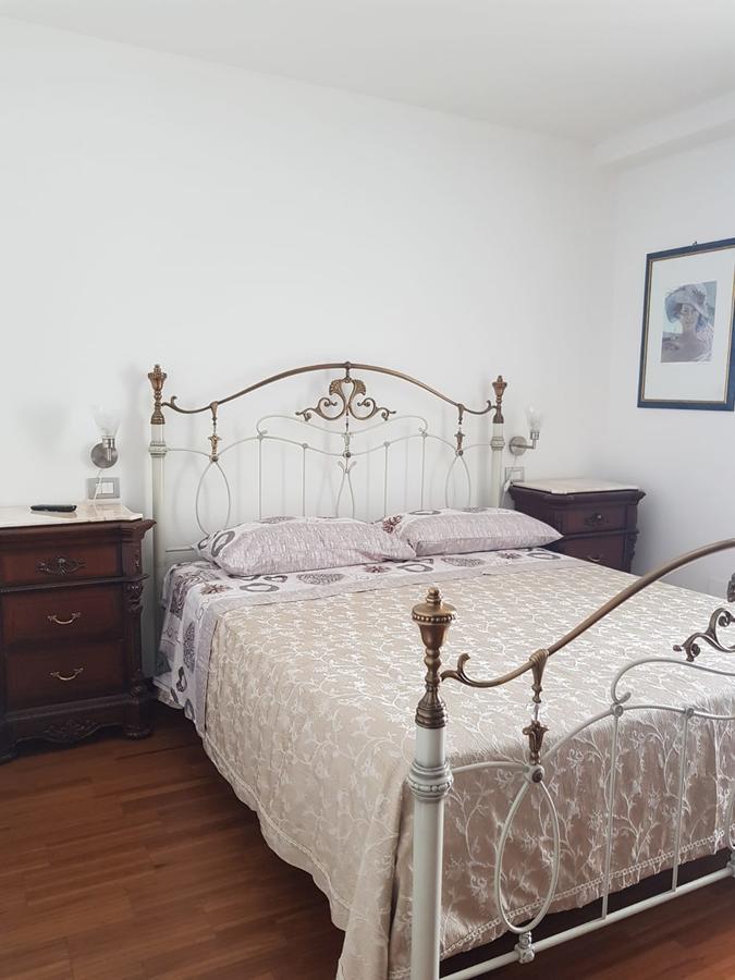 Casa Del Vento Bed and Breakfast Roccalumera Eksteriør billede